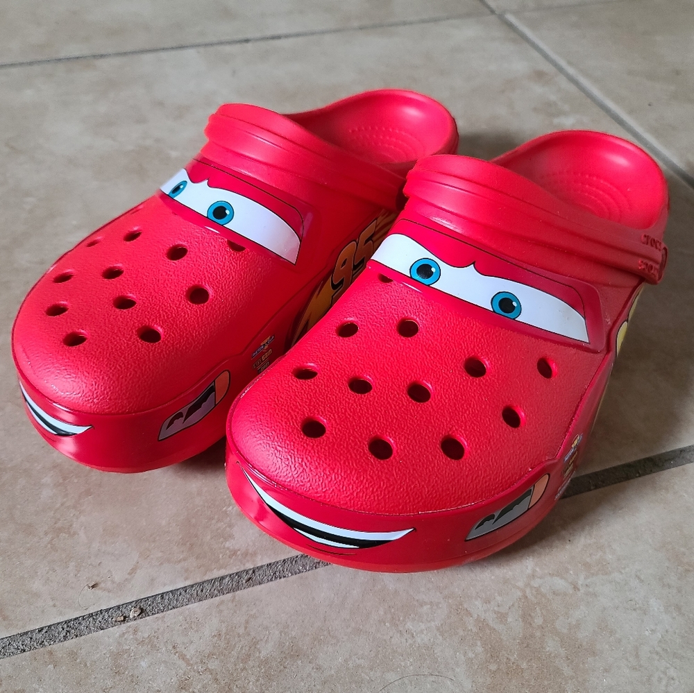 Crocs Cars Edition